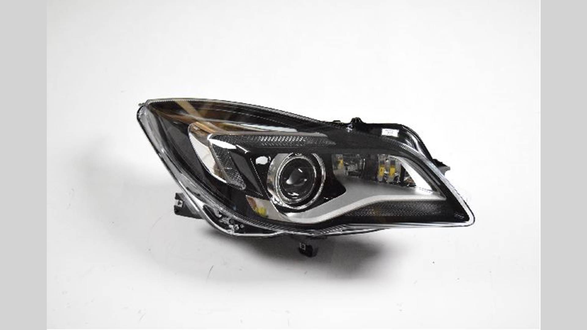 HELLA 1ZT011166-721-ON FAR SAG XENONLU INSIGNIA A 15 > 1216815/-5781